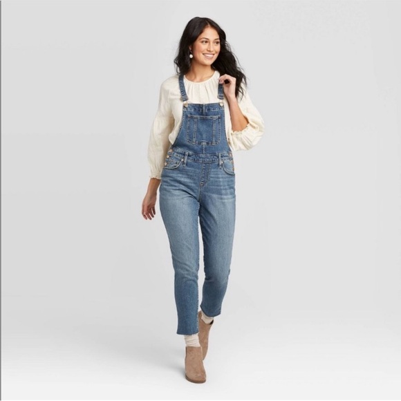 Universal Thread Denim - Universal Thread | Raw Hem Taper Denim Cropped Overalls